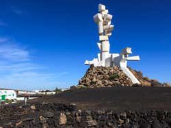 Escultura del Monumento al Campesino