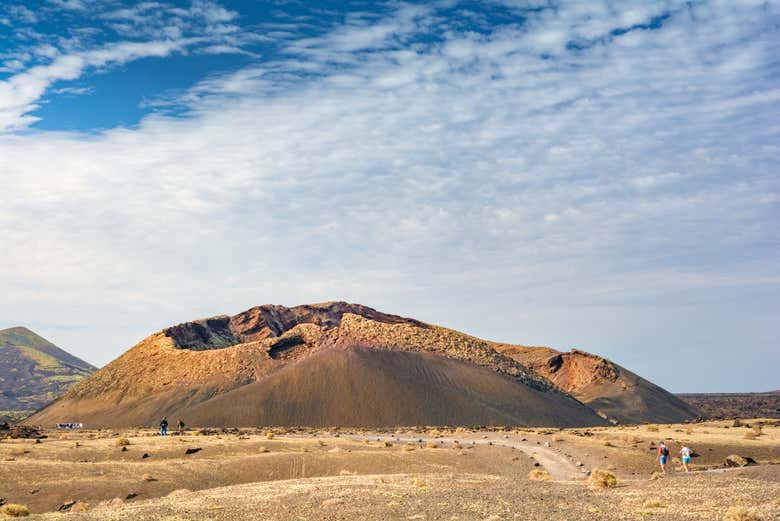 Admirando el volcán El Cuervo